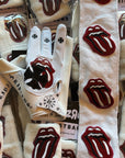 White & red towel